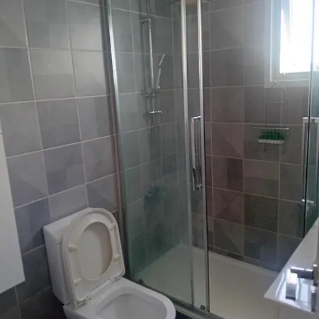 Smart 2 Bedroom Flat *