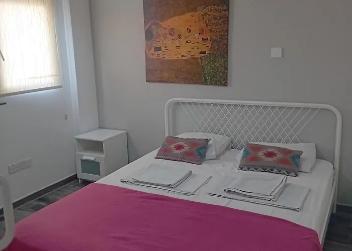 Smart 2 Bedroom Flat Appartement *